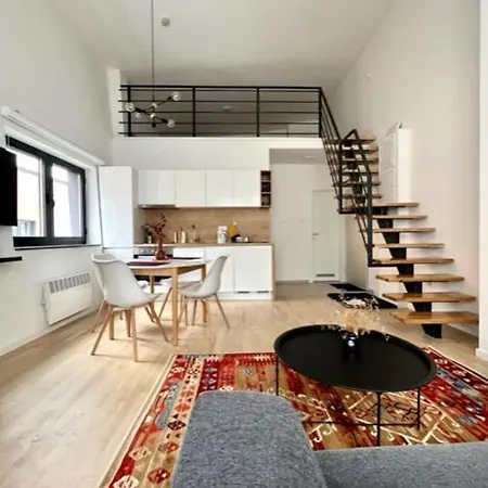 - Smuk Apartamento *